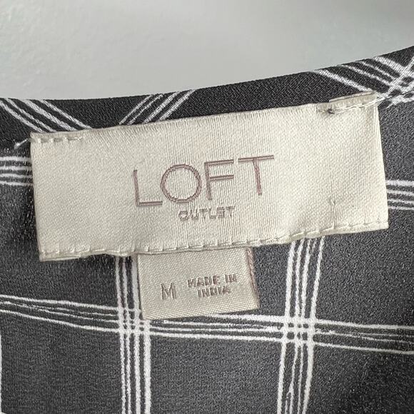 LOFT Ruffle Sleeve Blouse Button Back Windowpane Plaid Black White Size Medium - Picture 6 of 9
